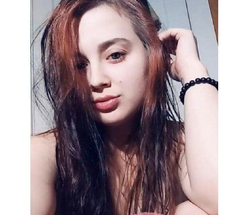 Unili Selin 6653b7d3acdd9