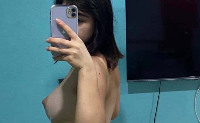 Eski Fb 22lik Kocaelili Defne 6792c620c560f