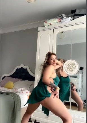 Tango Acelya Ifsa Yaranizi Amimda Gezdireyim 679ab320c0fc1