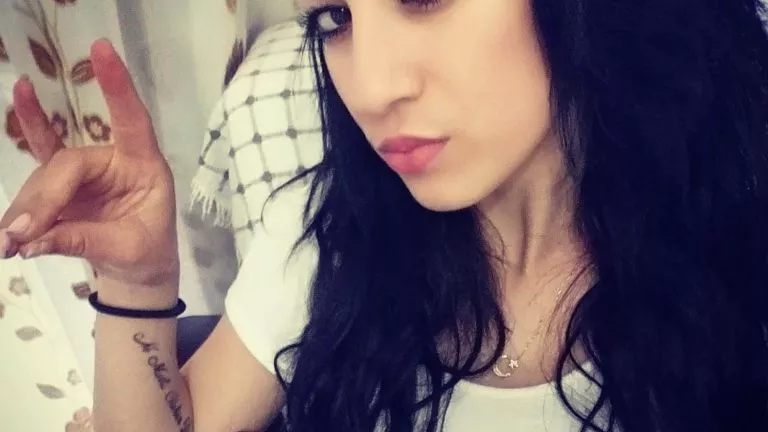 Universiteli Duygu Vid 627d7e3262786