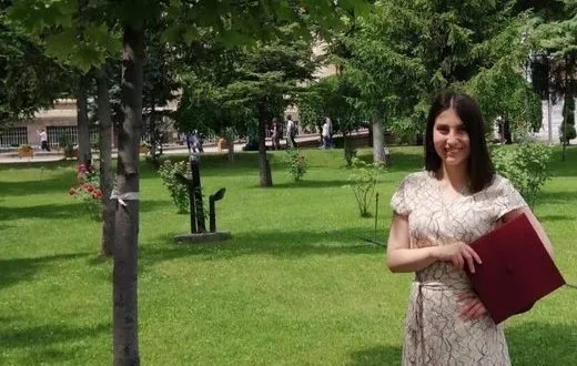 Universiteli Ilayda Efsane Yilin Icerigi 627e03e4ec298