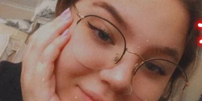 Universiteli Sisman Beyza 627bb4eeb4be8