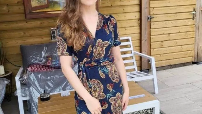 Uygulamadan Dusen Hollandali Hatun Efsane Fizik 633c5663a28e3