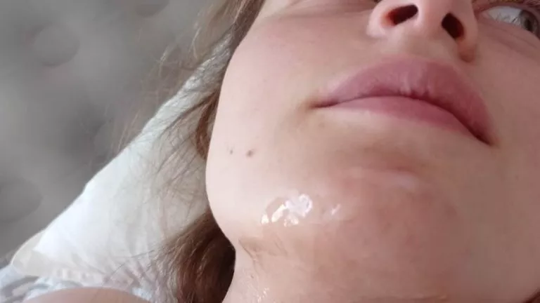 Universiteli Sarisin Kankam Melis Videolu 641dc797280dd