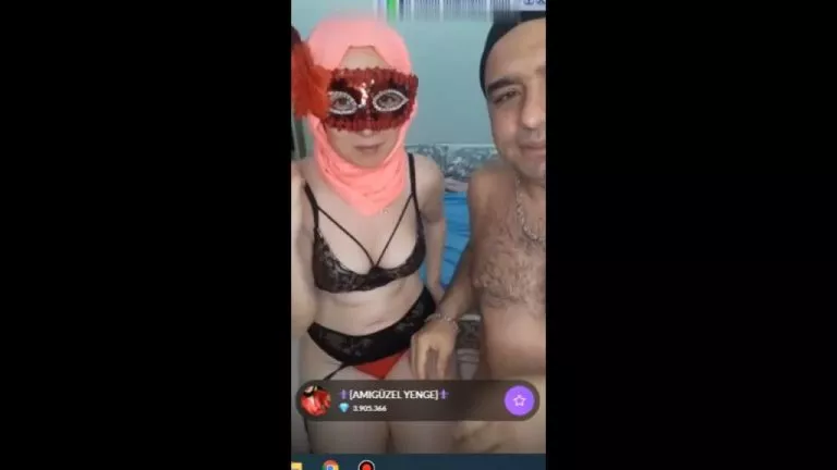 Ami Guzel Yenge Adli Turbanli Yayincinin Sex Yayini 648ab1bacb442