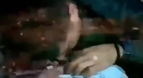 Arabada Sevisen Turbanli Hatun Ve Sevgilisi Video 6492693dde7f4