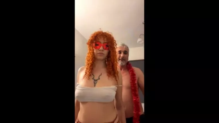 Kizil Sacli Hatun Sugar Daddysi Ile Yayinda 648a9c6845c5f