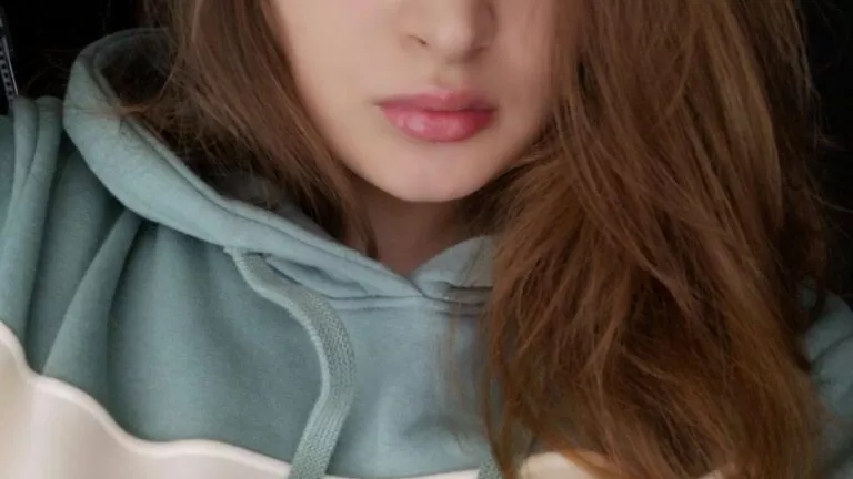 Koreli Magduru Rus Hatun Videolu 648afbfc4df26