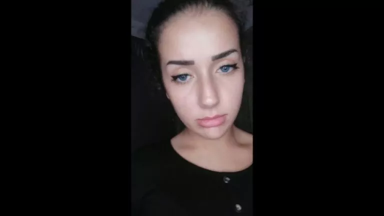 Mavi Gozlu 19luk Hatun Yayinda Takiliyor 648e780d07b8c