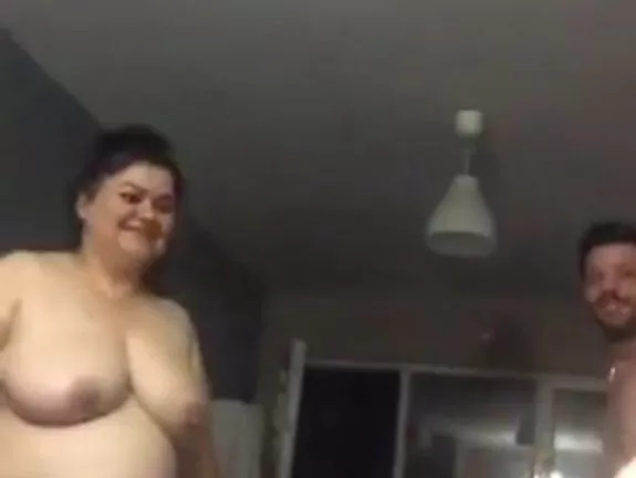 Tombul Hatun Yayinda Grup Sex Yapiyor 6495118fe7449