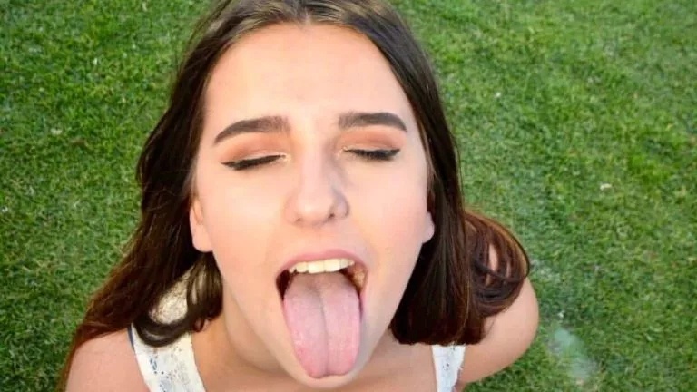 Universiteli Kasar Yaren Istek Sikis Videosu Icerir 6519be872687e