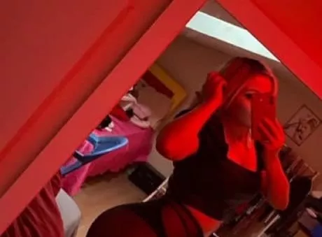 Izmirli Nazli No Nude 66a32f4e43485