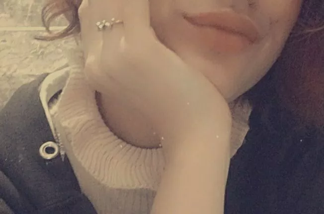 Koreli Magduru Turbanli Ipek Konusma Ssli 67d90c54289e3